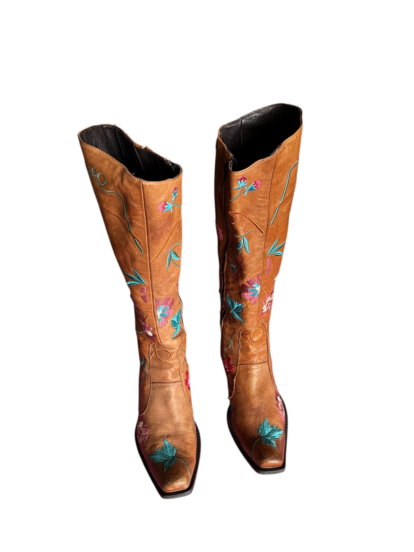 COWBOY BOOTS